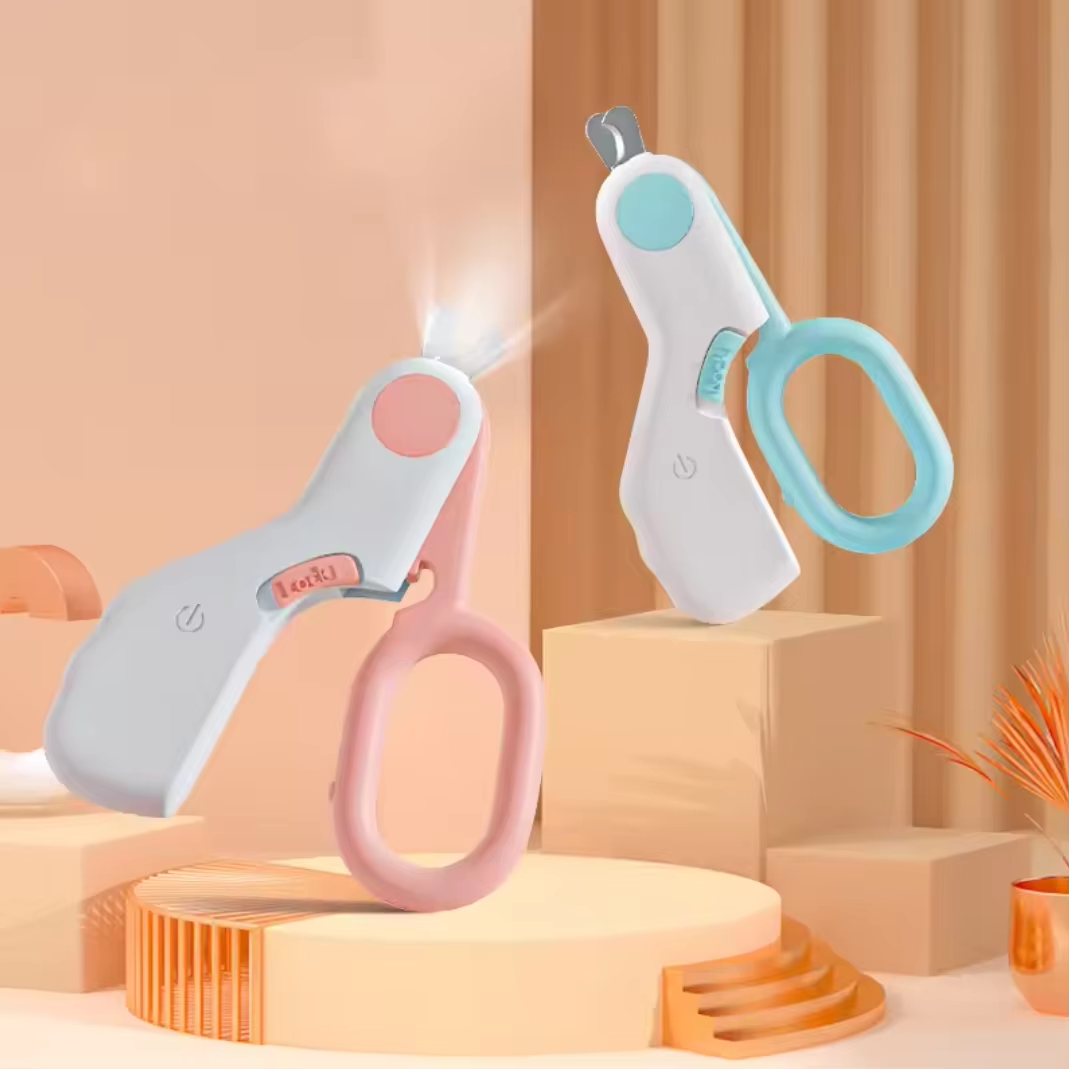 LED Light Pet Nail Clipper – Safe Grooming Tool for Dogs & Cats